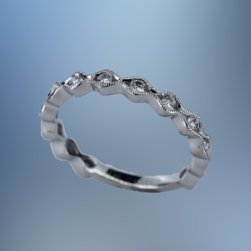 14 KT WHITE GOLD DIAMOND ANNIVERSARY BAND