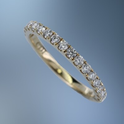 14KT YELLOW GOLD DIAMOND WEDDING BAND FEATURING 17 ROUND BRILLIANT CUT DIAMONDS TOTALING .50 CTS