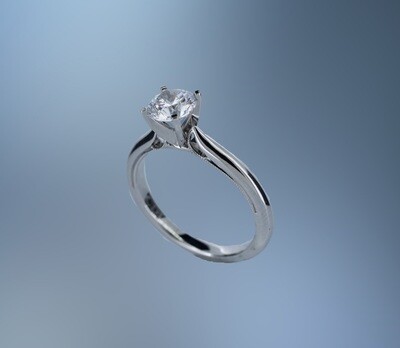 14KT WHITE GOLD SOLITAIRE ENGAGEMENT RING