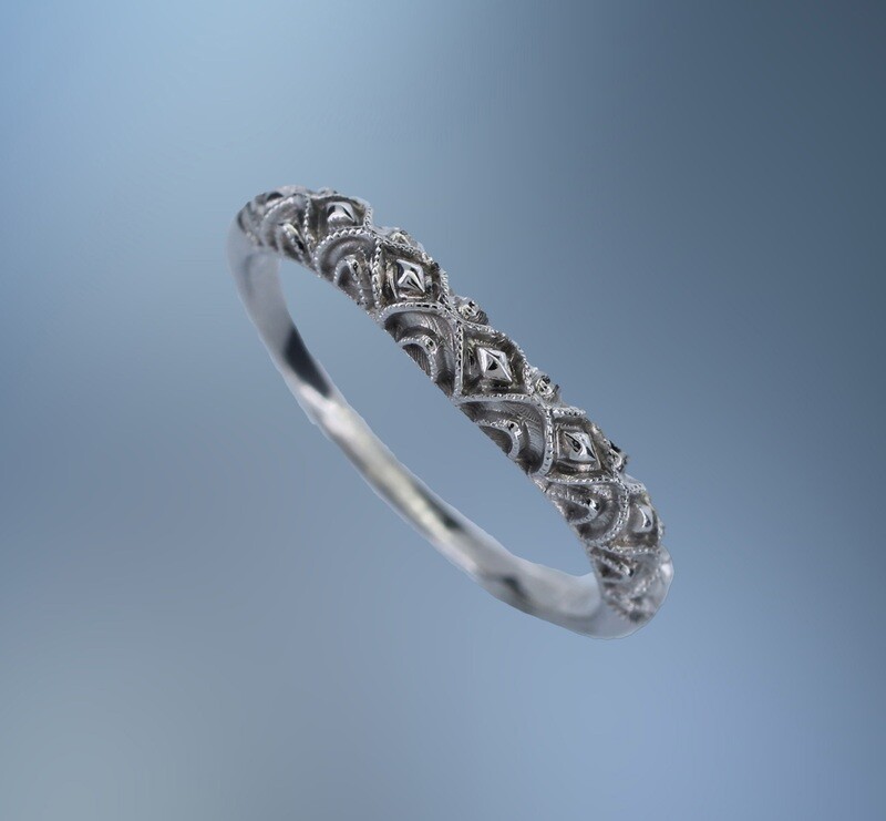 14KT WHITE GOLD VINTAGE  BAND