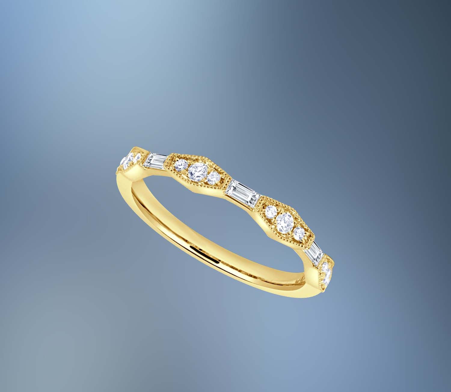ONE 14KT YELLOW GOLD LADIES DIAMOND WEDDING BAND