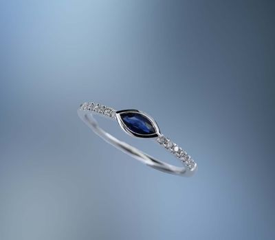 14KT WHITE GOLD LADIES FASHION RING WITH A 33 CT MARQUISE CUT BLUE SAPPHIRE SET EAST/WEST 14KT WHITE GOLD LADIES FASHION RING WITH A 33 CT MARQUISE CUT BLUE SAPPHIRE SET EAST/WEST