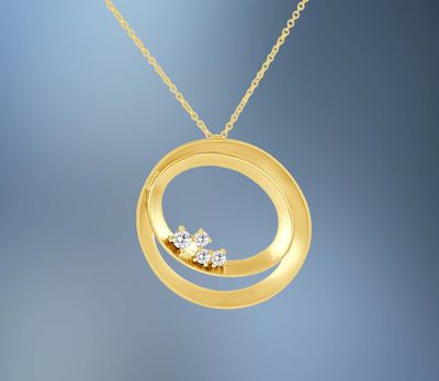 ONE 14KT YELLOW GOLD LADIES DIAMOND PENDANT CONTAINING .21 CTS. OF NATURAL ROUND BRILLIANT CUT DIAMONDS ON AN 18" ADJUSTABLE CHAIN