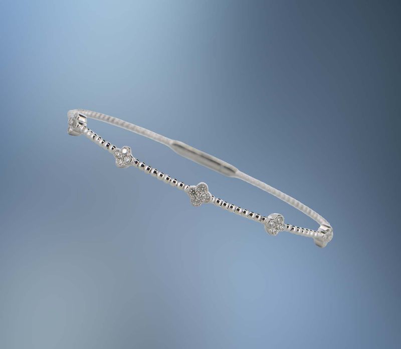 ONE 14 KT WHITE GOLD DIAMOND FLEXIBLE BRACELET