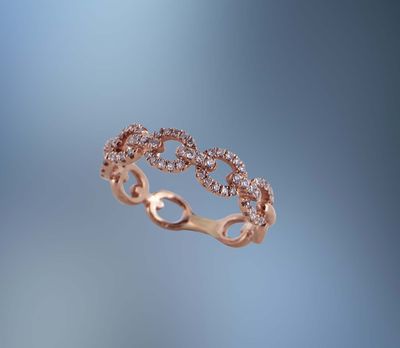 14KT ROSE GOLD FASHION RING FEATURING 66 ROUND BRILLIANT CUT DIAMONDS TOTALING 0.26 CTS