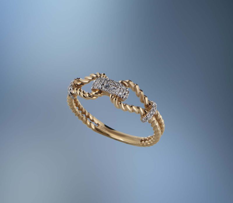 14KT YELLOW GOLD DIAMOND FASHION RING FEATURING 26 ROUND BRILLIANT DIAMONDS TOTALING .17 CTS
