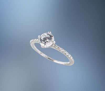 14KT WHITE GOLD ENGAGEMENT RING