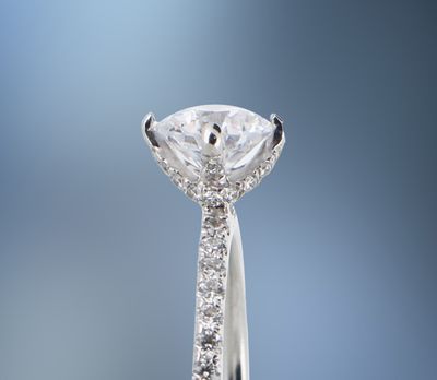 14KT WHITE GOLD ENGAGEMENT RING