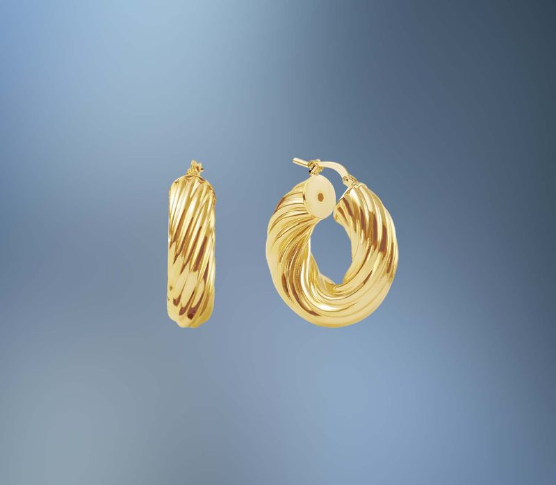 ONE PAIR OF BRONZE/24KT OVERLAY TWISTY HOOPS ONE PAIR OF BRONZE/24KT OVERLAY TWISTY HOOPS