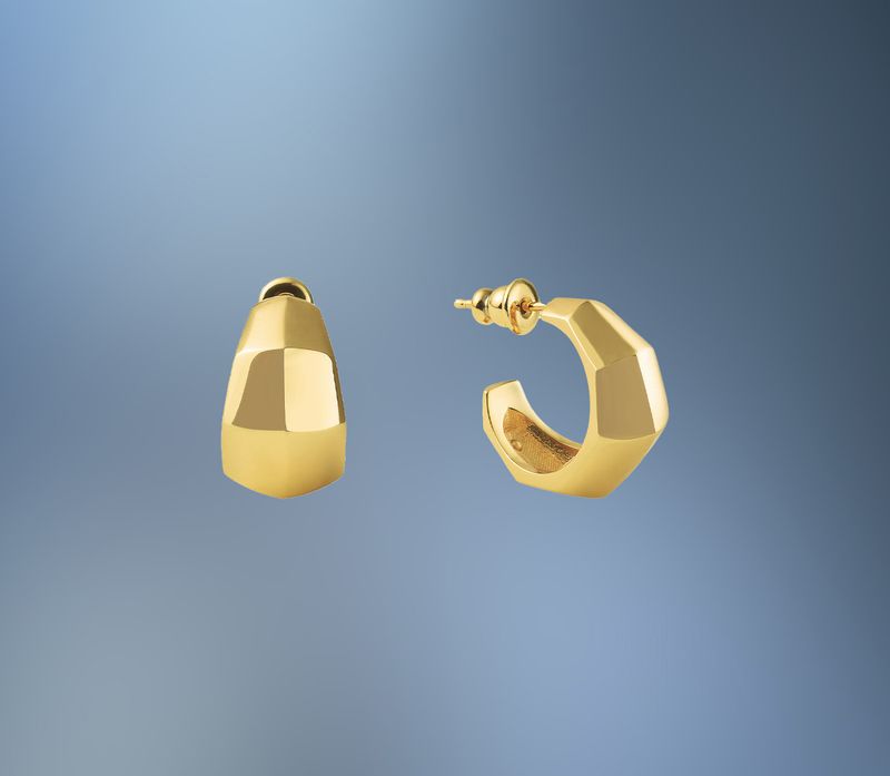 ONE PAIR OF BRONZE/24KT OVERLAY SMALL HOOPS ONE PAIR OF BRONZE/24KT OVERLAY SMALL HOOPS
