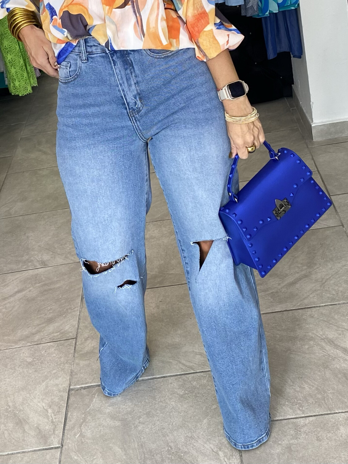 Medium Stone Distressed Wid Fit Jeans