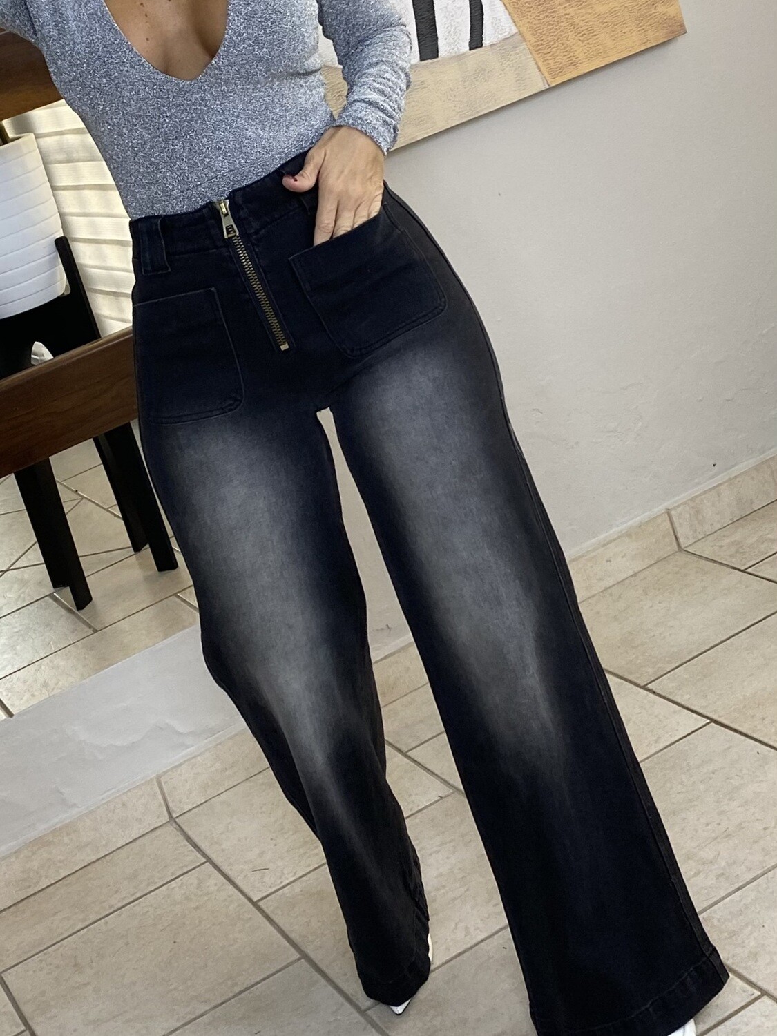 Black Front Zipper Jeans