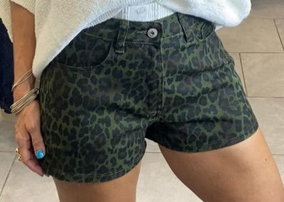 Beige Or Army Green Leopard Print Short
