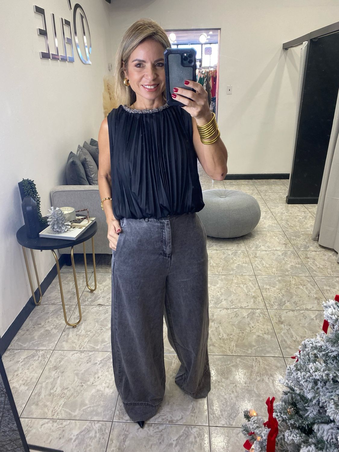 Black Neck Spark Detail Top