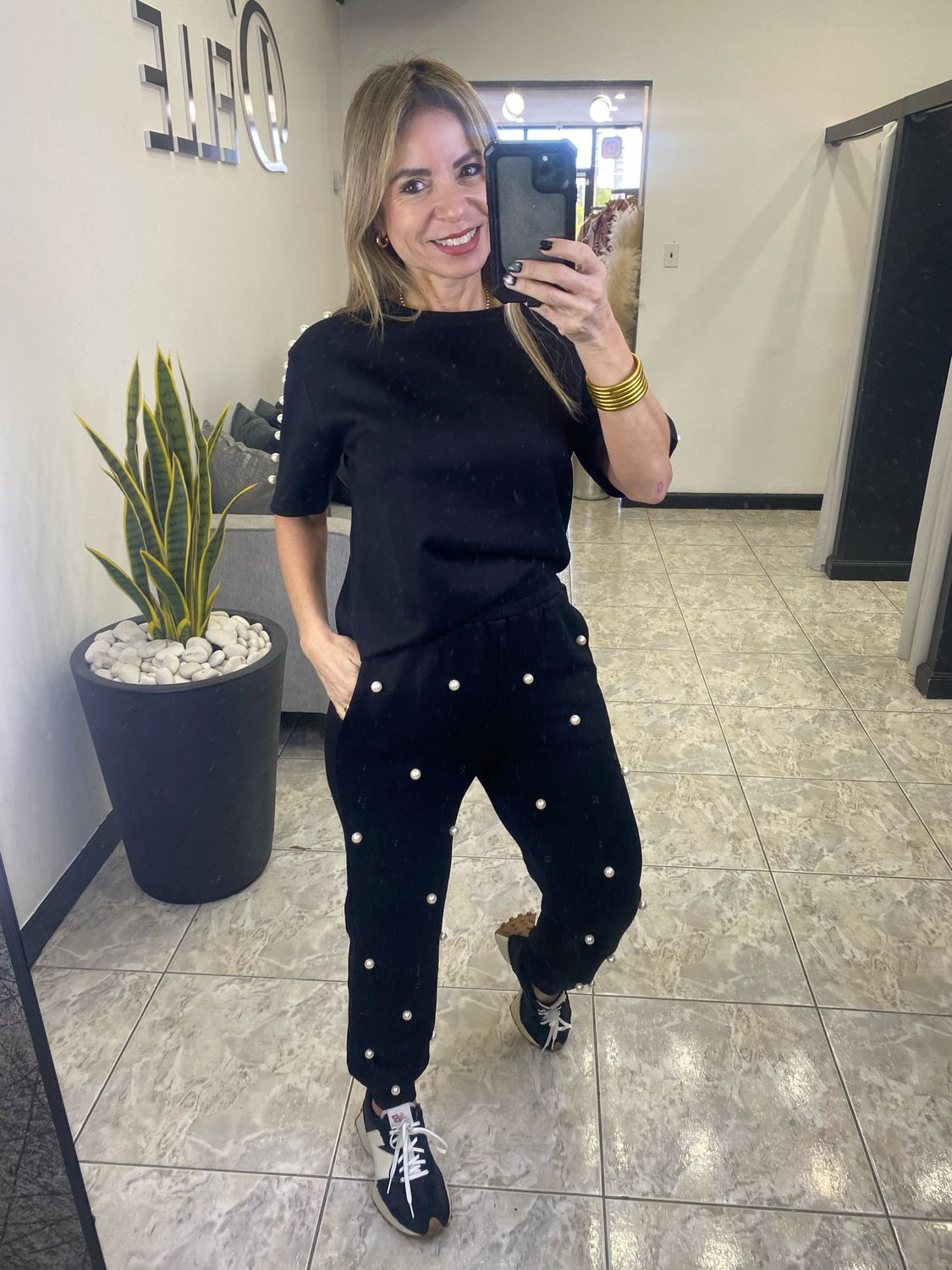 Black Pearl Detailed Jogger Set
