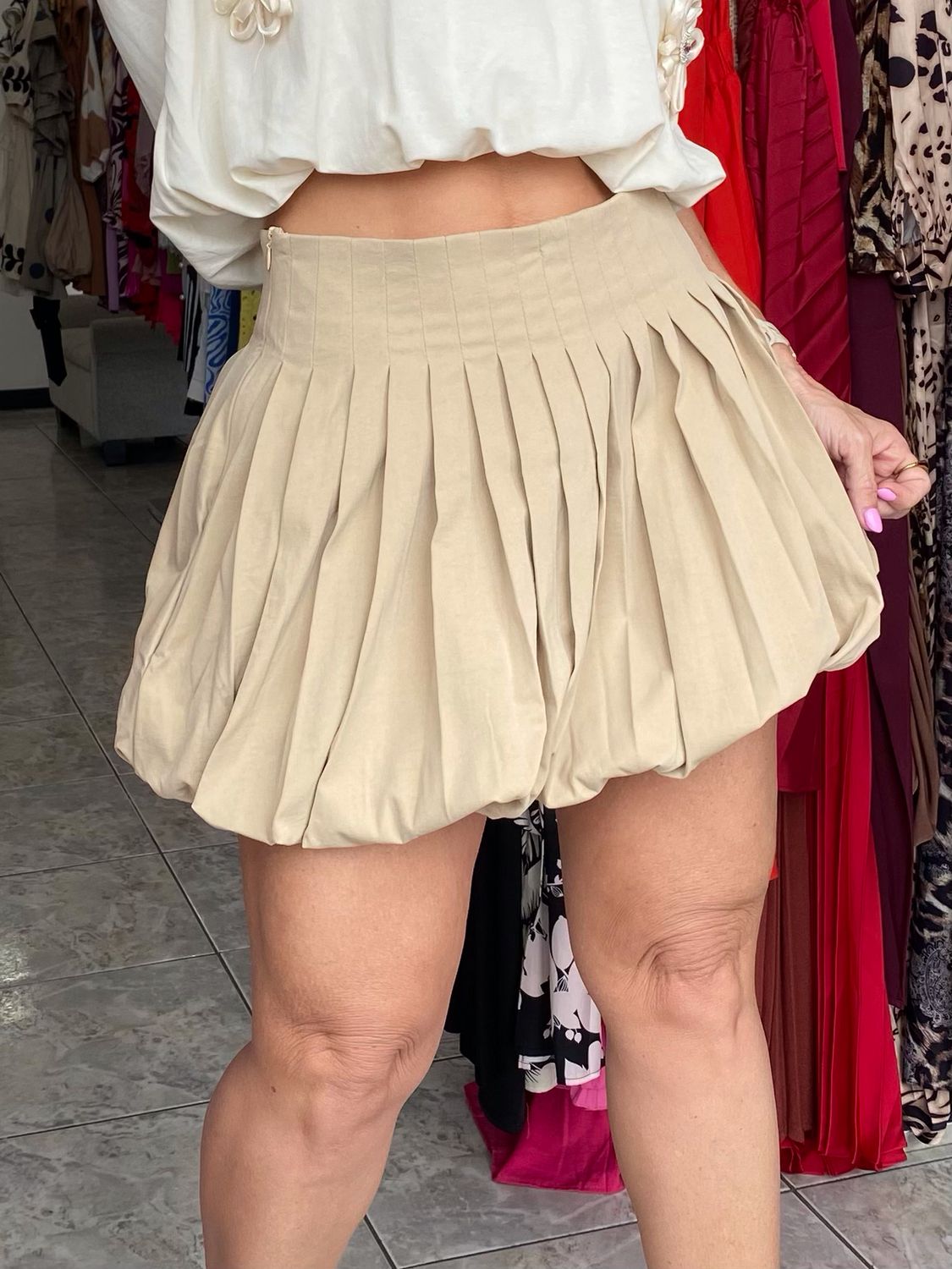 White Or Beige Ballon Skirt