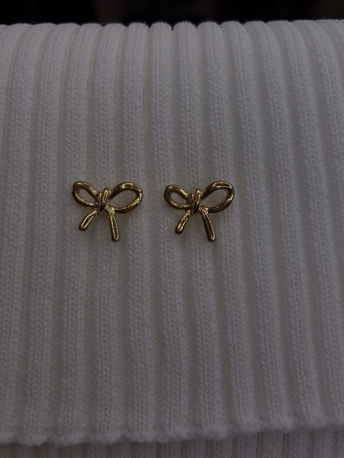 Golden Bow Earing