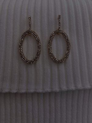 Oval Gold Diamond Earing