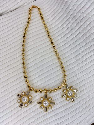 Gold Necklace with Pearls and Diamonds