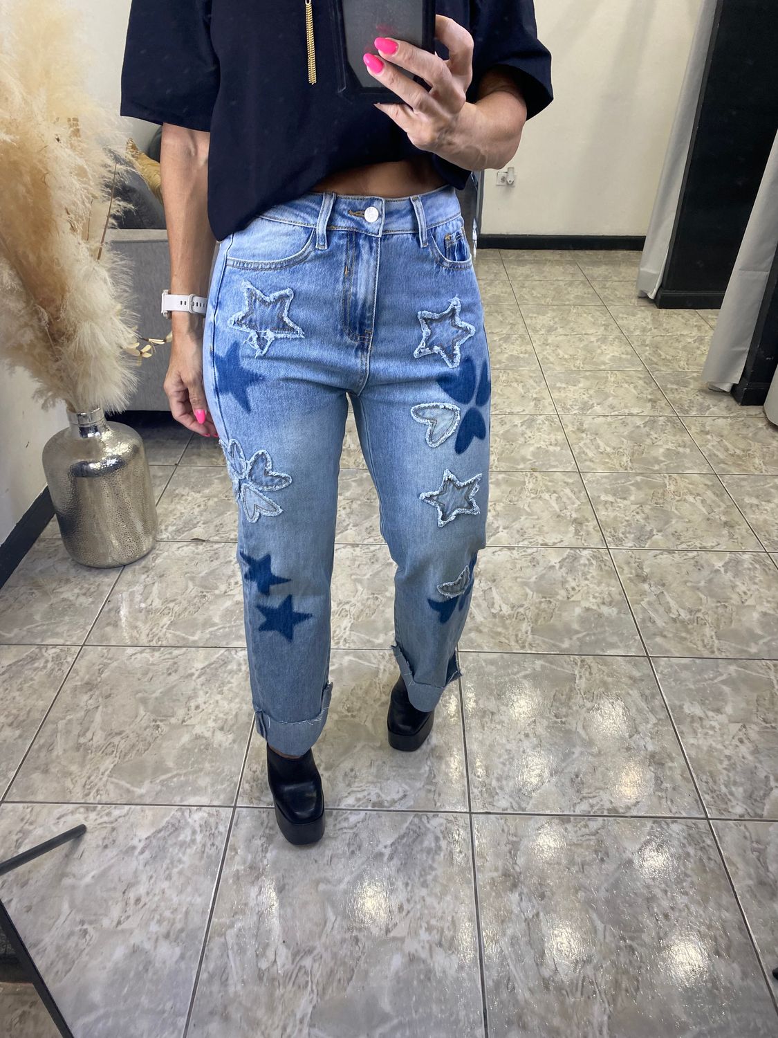 Light Washed High Rise Star Parches Jeans 