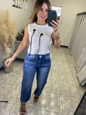 Ivory Single Flower Top
