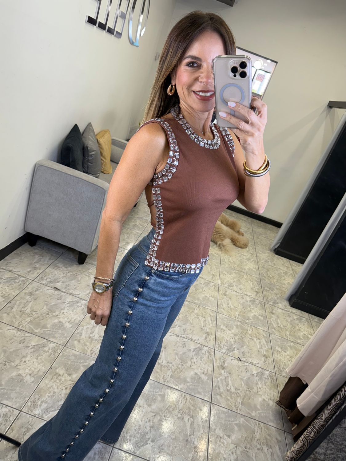White or Brown Top