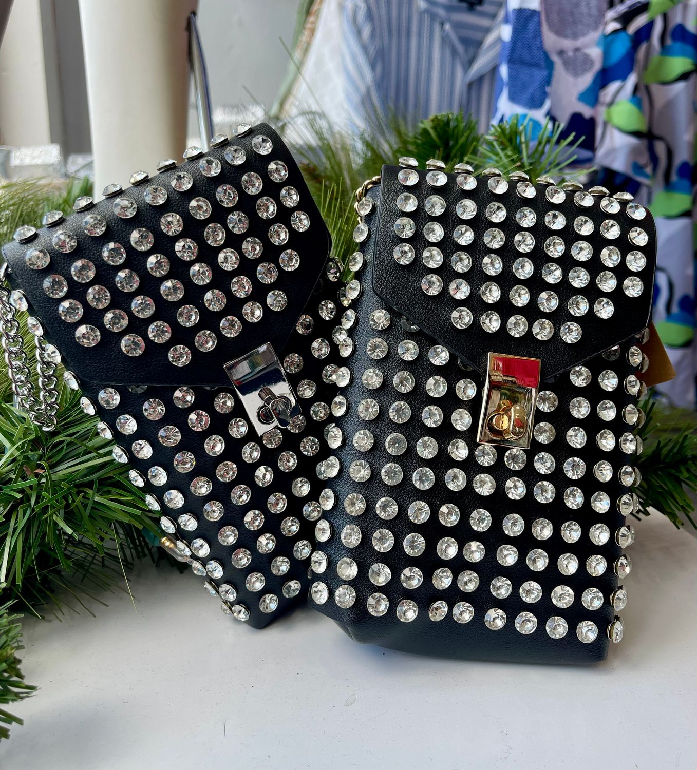 Gold or Silver Cellphone Crossbody