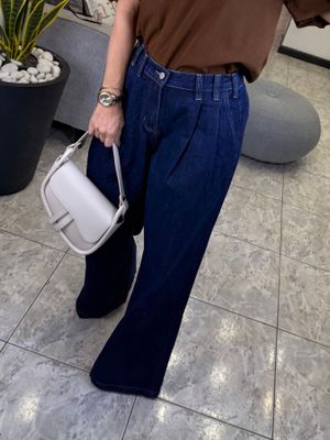 D. Denim Mid-Rise Wide Leg Denim Pants 