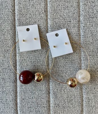 Gold brown or Gold ivory checker necklace