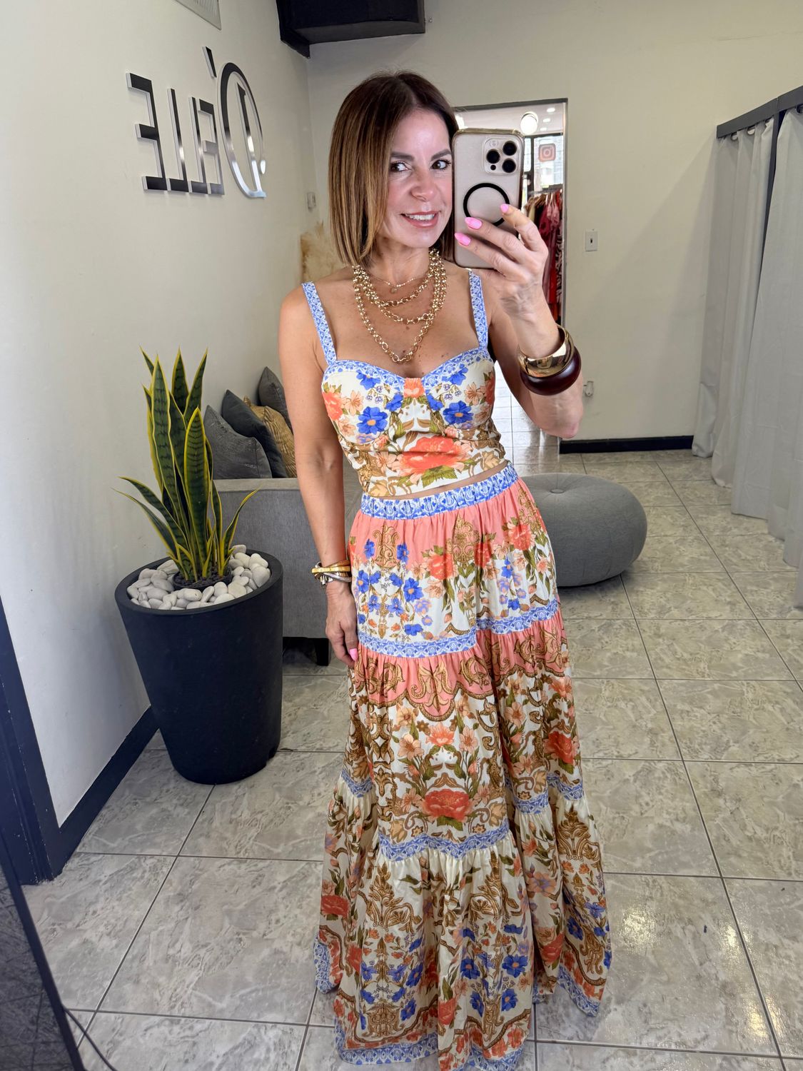 Cream-Multi Skirt Detail Set