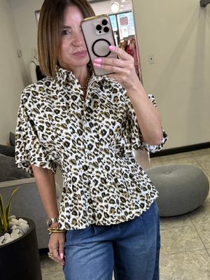LT Leopard Classic Collar Top