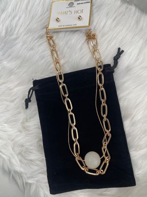 White Acrylic Bead Chain Necklace