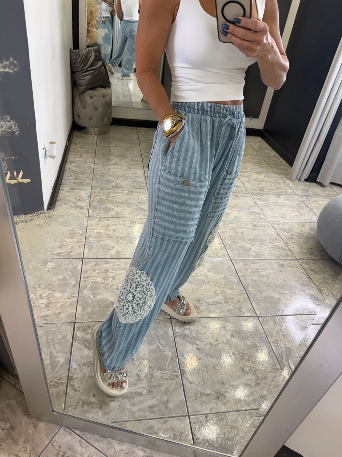 Lt Denim Elastic Waisted Balloon Pants