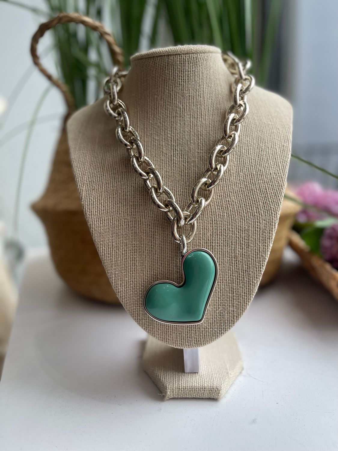 Turquoise Heart Detail Necklace