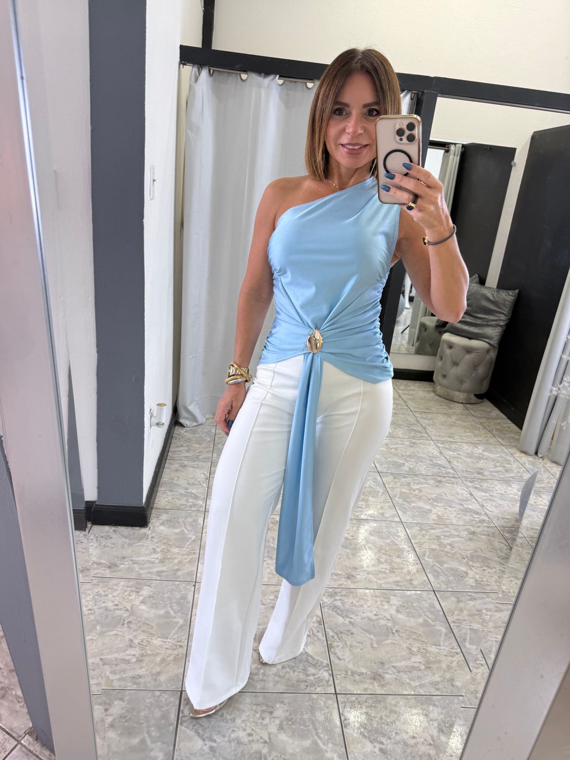 Blue, Black or White Top