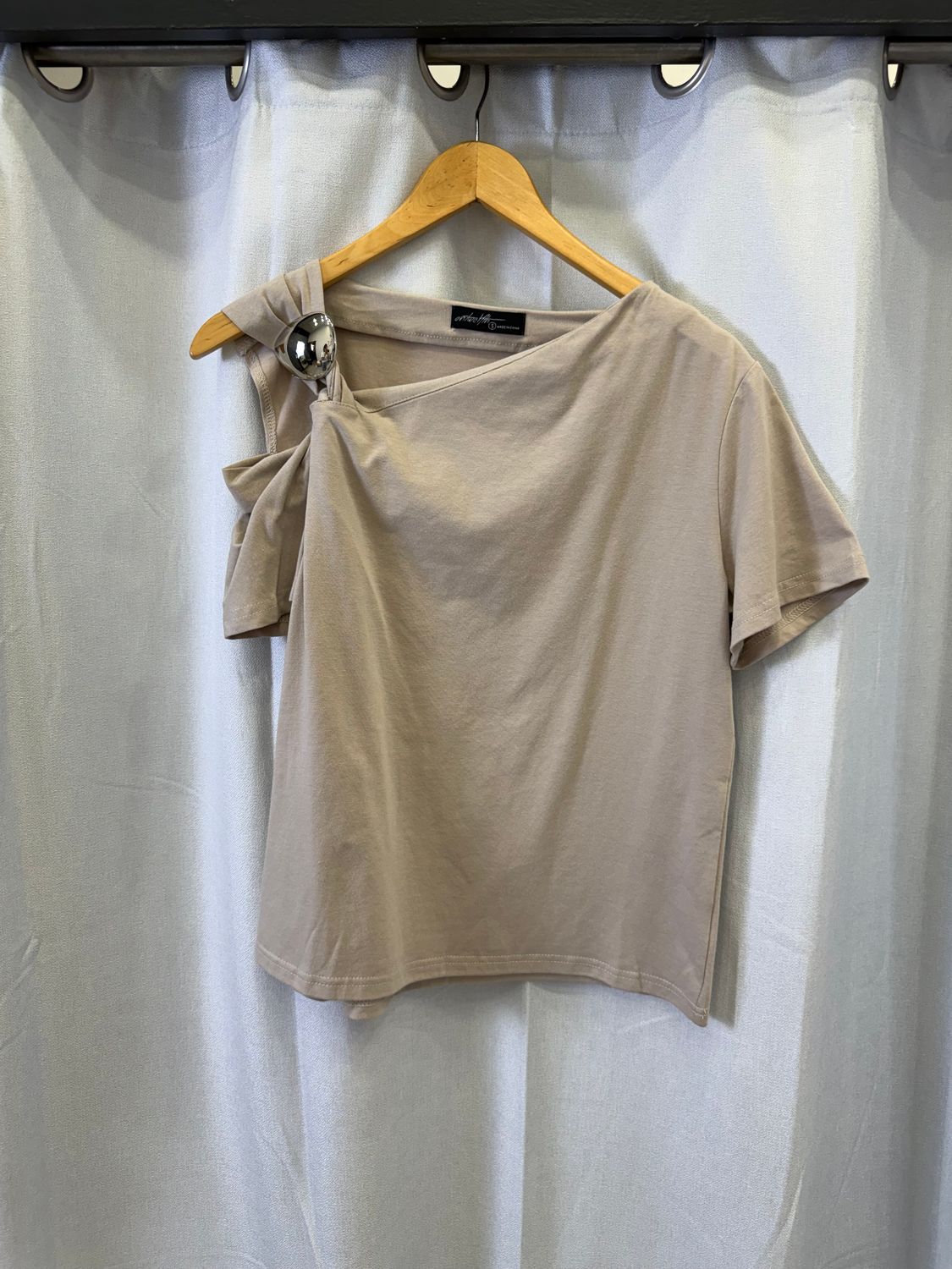 White Or Mushroom  Button Detail Top