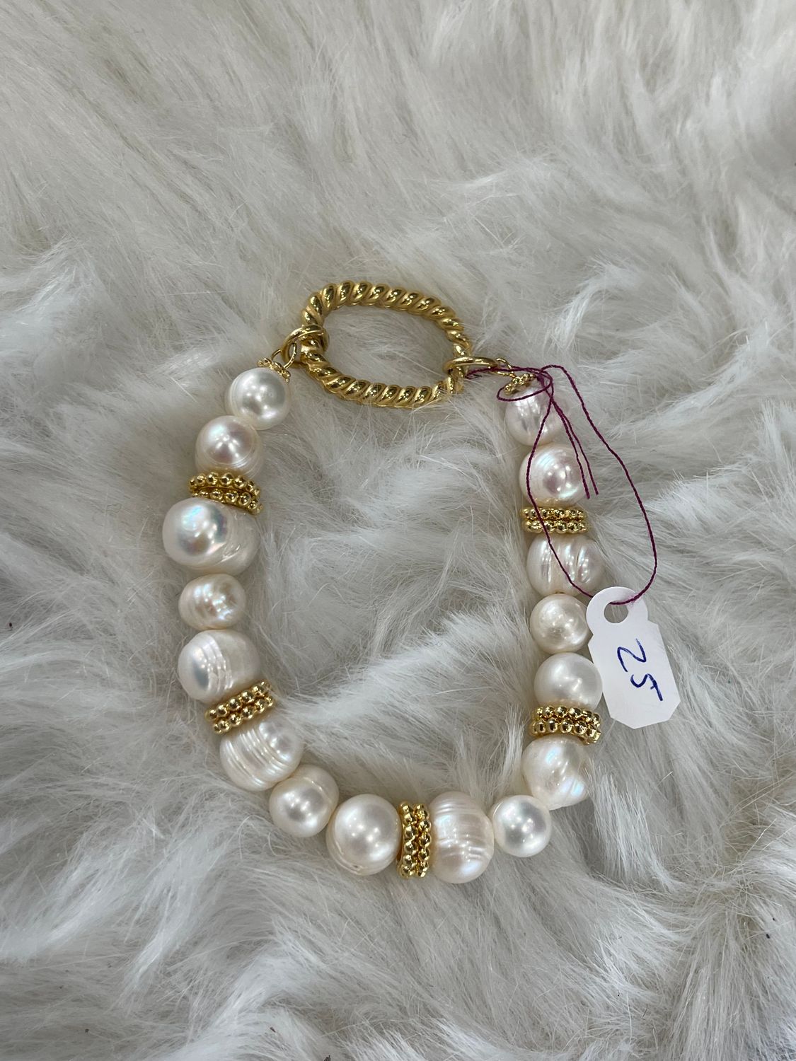 Pearl Gold Detail Turkey Bracelet