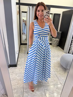 Ivory/Blue V-Neckline Midi Dress