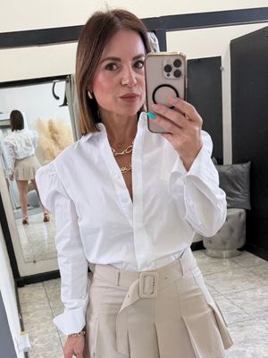 White Slong Sleeve Top