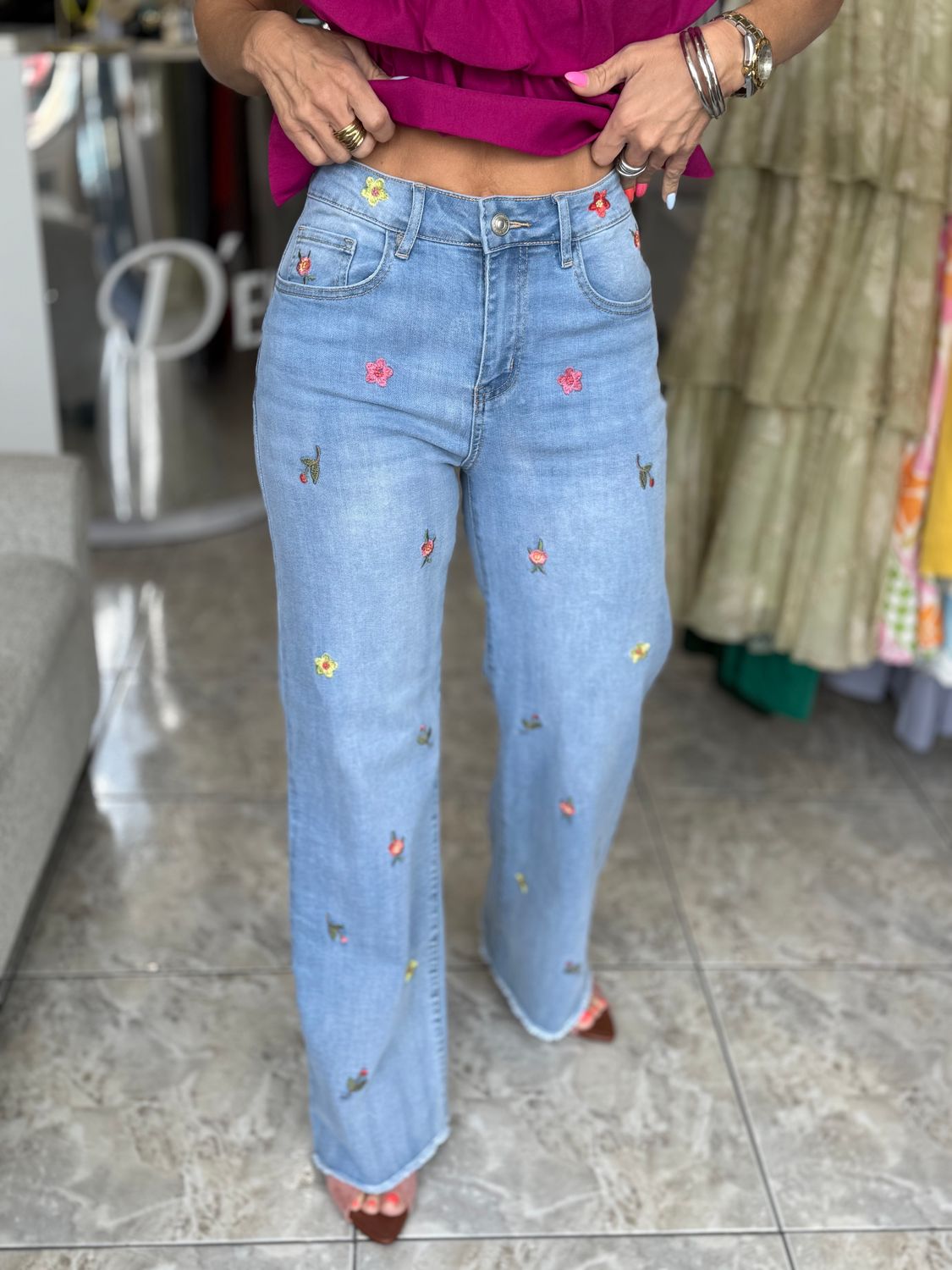 Medium Flower Detail Jeans