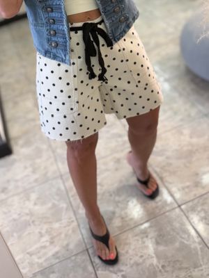 Ivory Black PD Detail Short