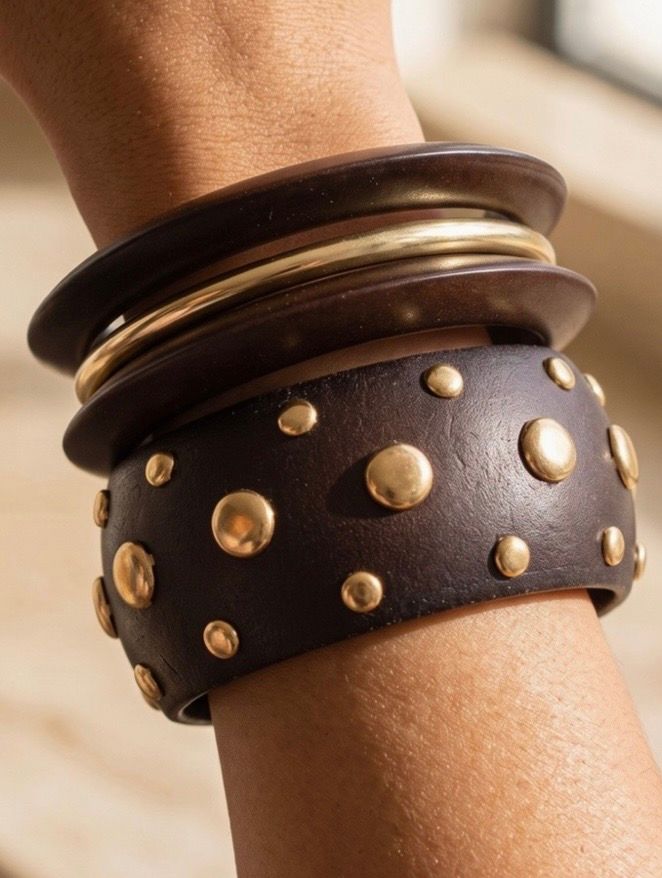 Black-Brown Bangles Set