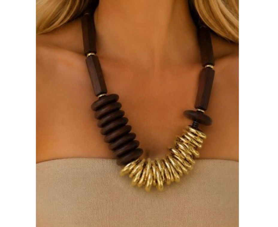 Metal Cord Necklace