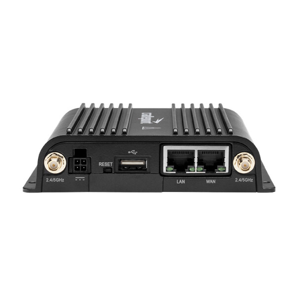 Cradlepoint IBR900 Ruggedized Router
