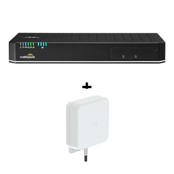 Cradlepoint E3000 5G Branch Router Essentials | 1-Year + Panorama Antennas WMMG-7-38