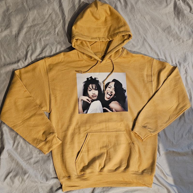 ToTheMost... &quot;Legends Never Fade&quot; Pullover Hoodie