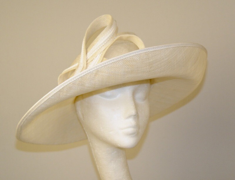 Off white hat