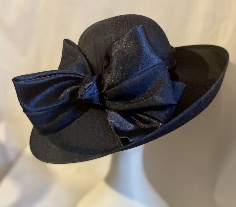 Navy blue brimmed hat