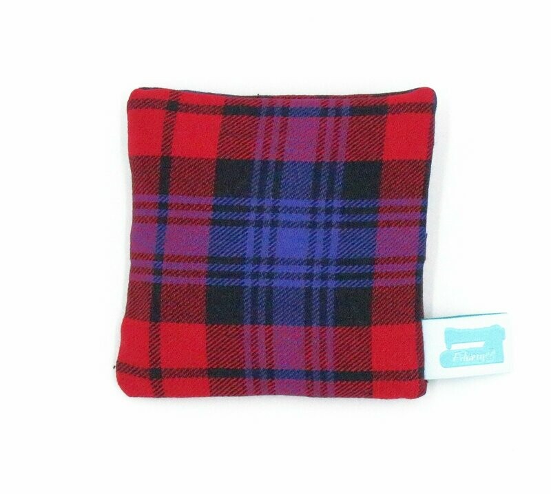 Hand Warmer / Cold Pack Plaid Red/Black Hand Warmer / Cold Pack Plaid Red/Black