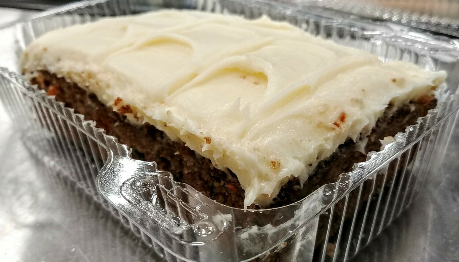 Carrot Cake with Cheese Icing Cream - Stella's Kitchen